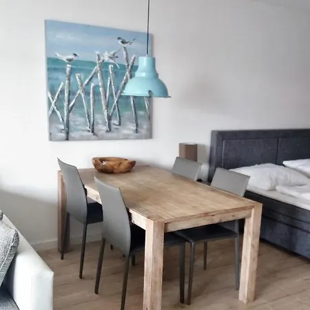 Vier Jahreszeiten Haus 2 Whg 73 * Großenbrode